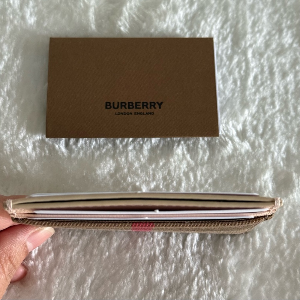 Burberry Card Holder - Picture 3 of 7